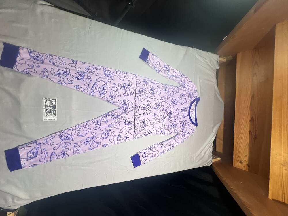 Disney Stitch Girls Long Sleeve 2-Piece Pajama Set Lavender Purple